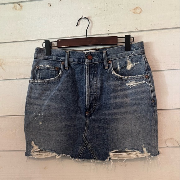 AGOLDE QUINN HI RISE MINI SKIRT
IN RANSOM RAW CUT HEM 27 - Picture 9 of 11